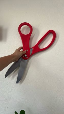 Giant Grand Opening Scissors