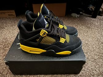 Air Jordan 4