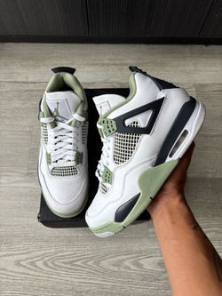 2023 Air Jordan 4 Retro Seafoam