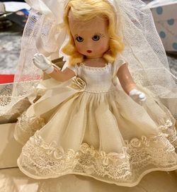 Vintage Nancy Ann Storybook Dolls #73 Commencement Series First Communion W/ Box.