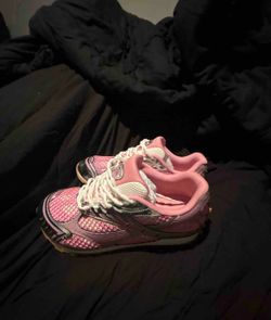 Pink Bottega’s
