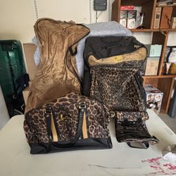 4 Peice Jim Of New York Luggage Set