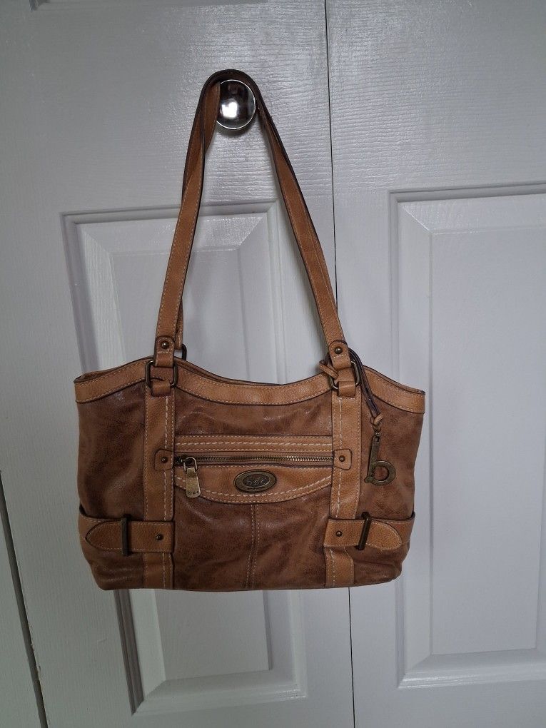 b.o.c. Purse. Real Leather. Smoke Free Home.