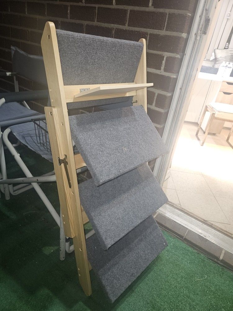Foldable Ladder