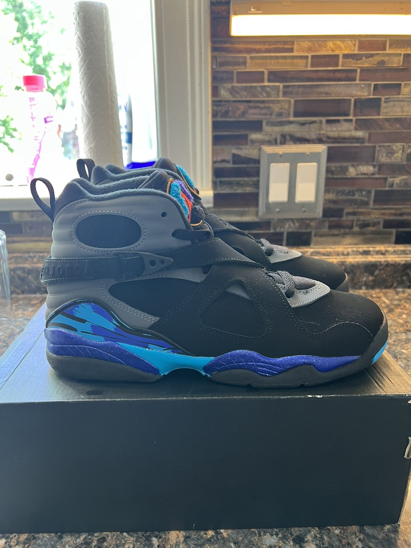 Air Jordan 8 Retro 'Aqua' 2015