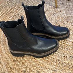 Sam Edelman Laguna Chelsea Boot Size 8