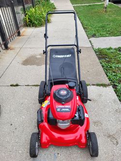 Lawnmover Troy Bilt Push In Excellents Conditions