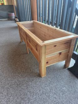 Cedar Planter Box