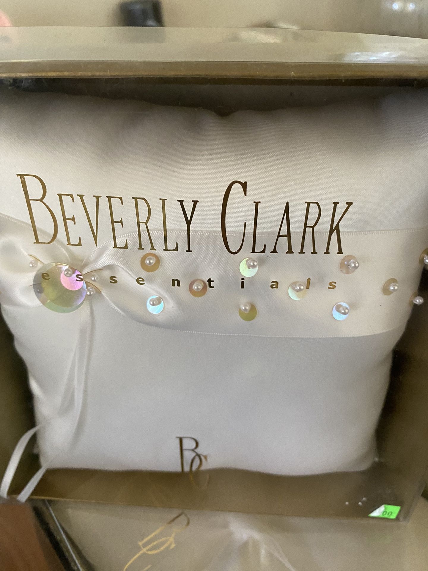 Wedding Bells!!! Beverly Clark Guest Book