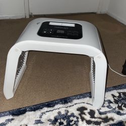 Omega Light LED Therapy