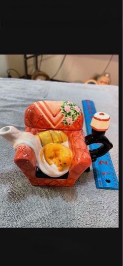 CA.  HOUSTON HARVEST GIFT PRODUCTS, LLC TEA POT WITH SLEEPING CAT