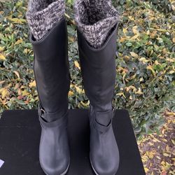 Ladies knee-high boots Size 7 1/2 
