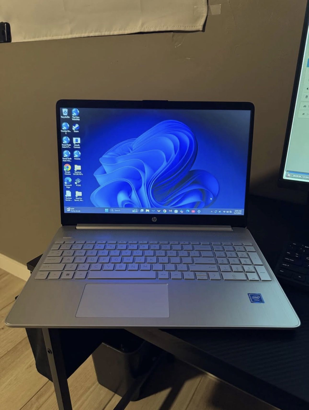 Hp Laptop 15.6” HD