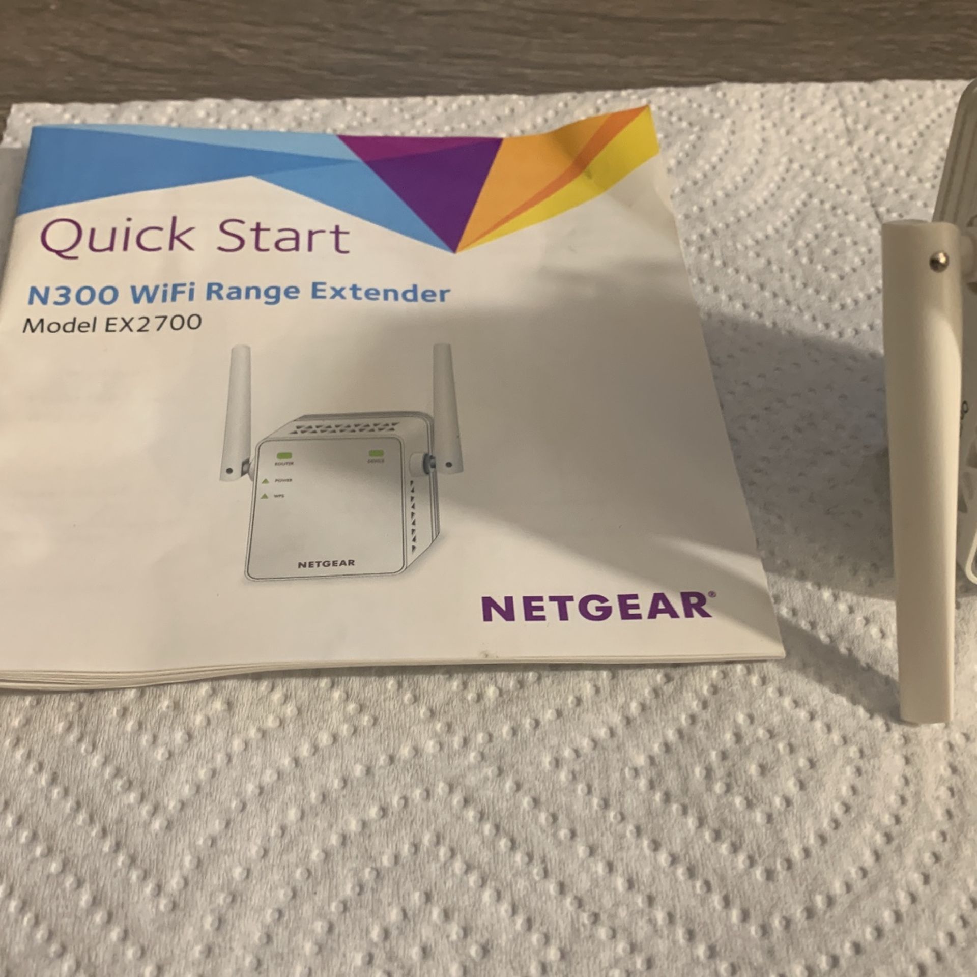 Net gear N300 Wi-Fi Range Extender