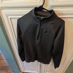 New Men's Small Sweater