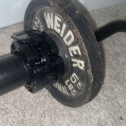 Ez Bar Curl With 5.5 Pound Weights