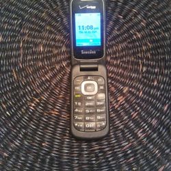 Samsung Flip Phone (x2) , ( Verizon)  