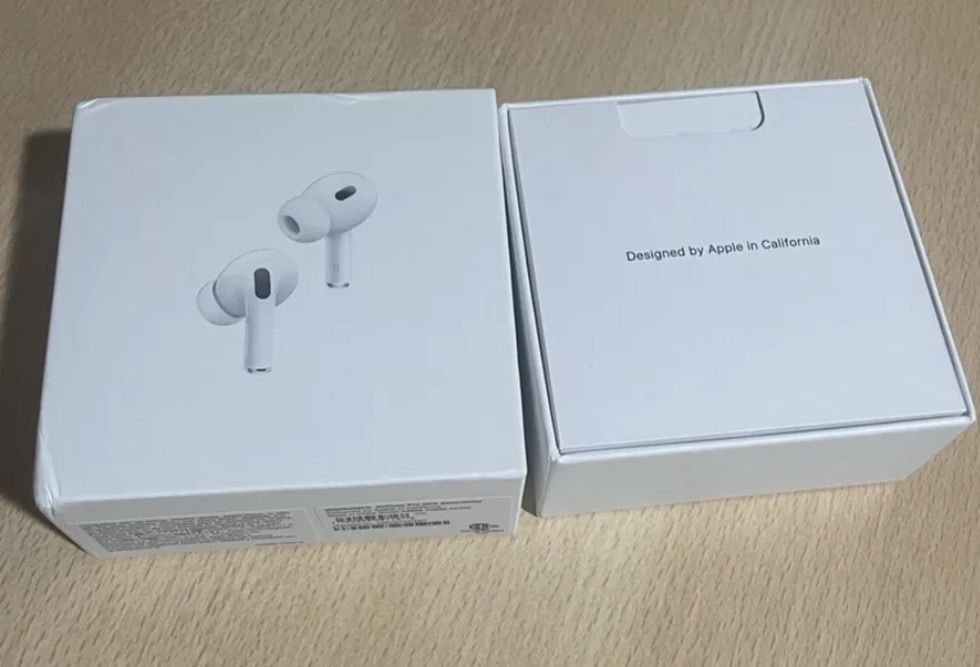 airpods pro 2 brand new