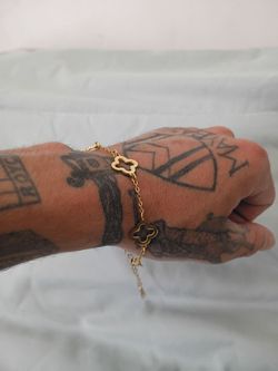 Gold bracelet