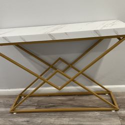 Accent Table