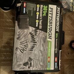 Mechanics Toool Kit 301 PCs 