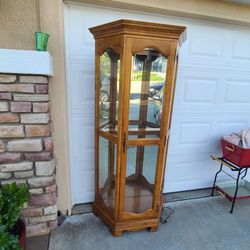Antique lighted curio 5 shelves