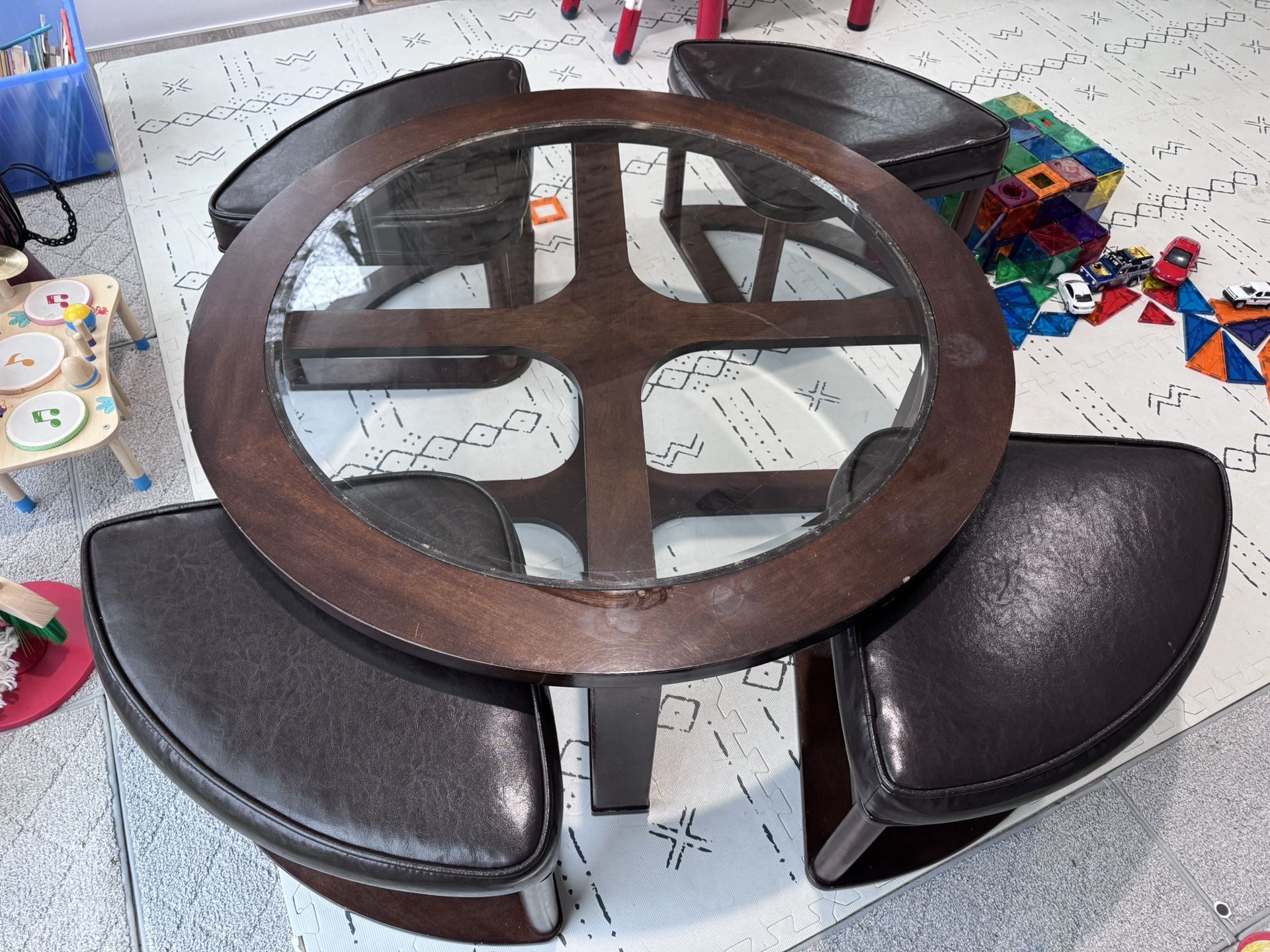 Coffee Table With 4 Seating