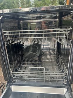 Dishwasher whirlpool ADU