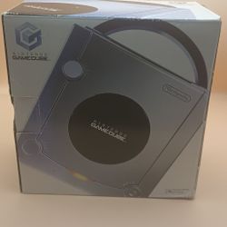 Nintendo GameCube CIB With A Game