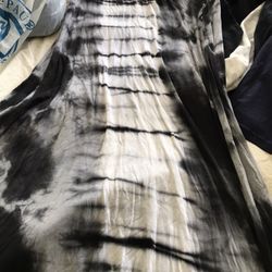 Mauve XL Skirt Or Dress Abstract Greys