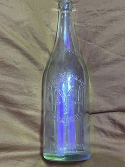 Vintage CHICAGO BEVERAGE  CO. Bottle