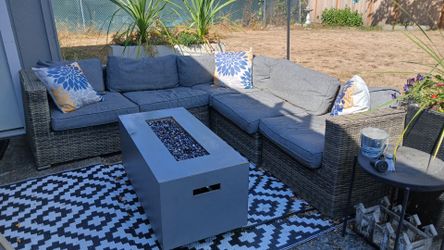 Gray patio sectional