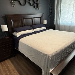 King size bedroom set