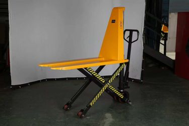 Scissors pallet jack heavy duty 3300lbs brand new