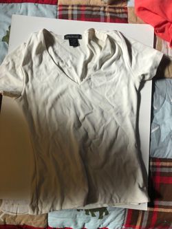 White shirt small