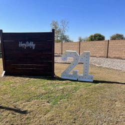 Marquee Numbers