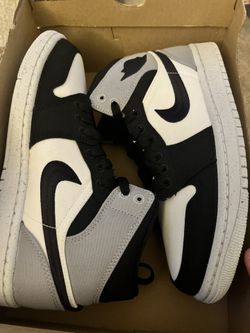 Nike Air Jordan 1 Mid Women's SE Light Steel Grey DV0427 100 Size 7 No LID