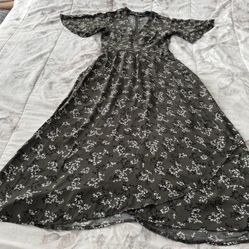 French Connection Charcoal Grey Floral Faux Wrap V-neck Flutter Sleeves Maxi Dress, size 2