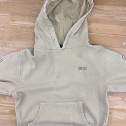 Obey S yellow jacket 