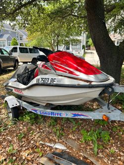2005 AquaTrax F-12 Non Turbo And Trailer
