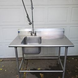 48"W STAINLESS STEEL PREP-SINK with SPRAYER FAUCET 