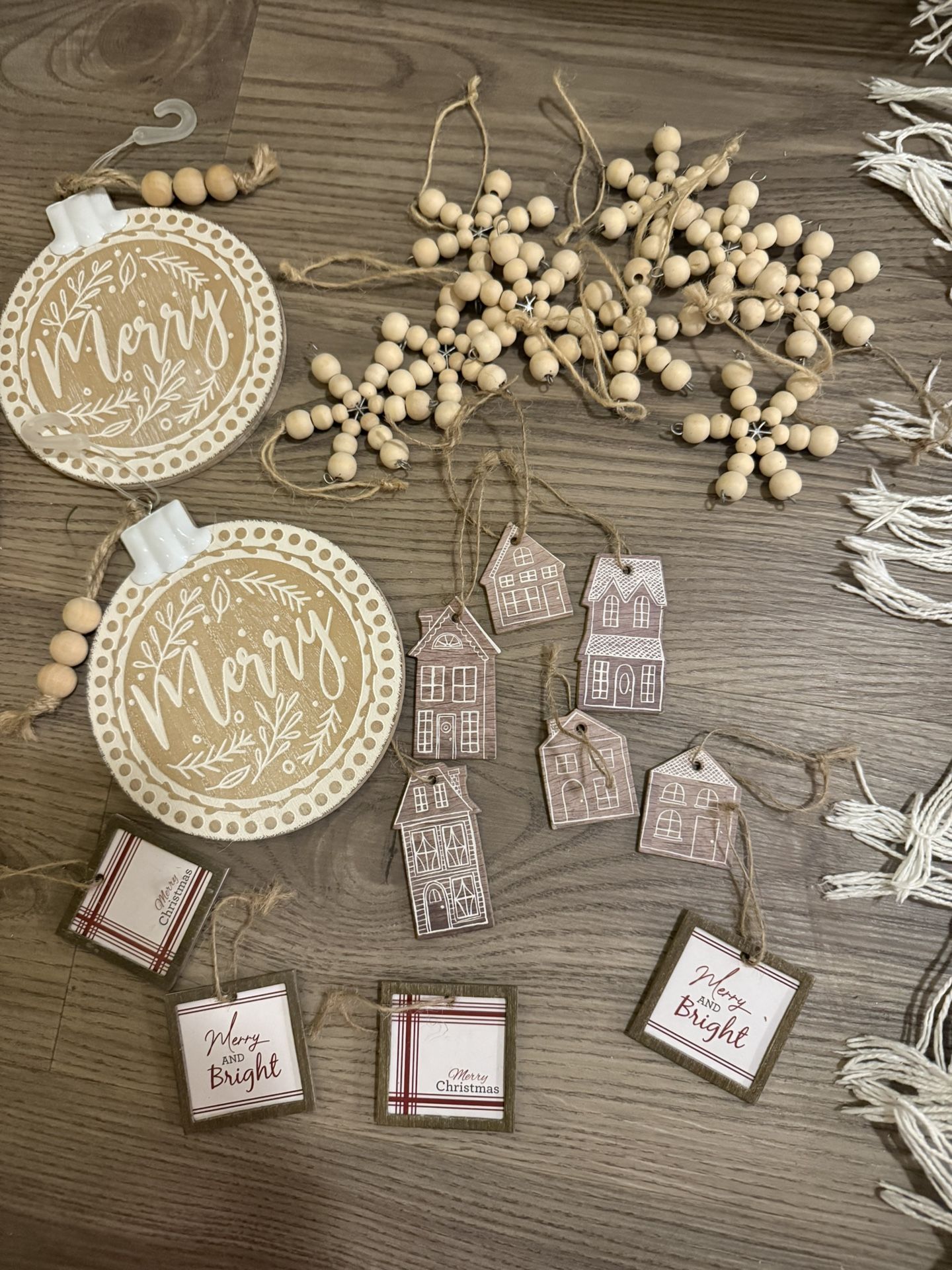 Wood Christmas Ornaments 