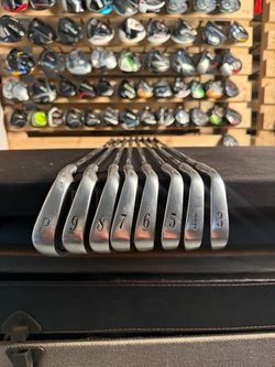 Titleist iron set