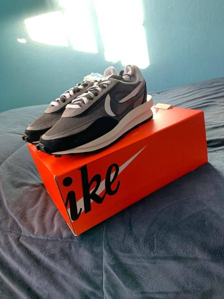 Nike Sacai LDWaffle size 8