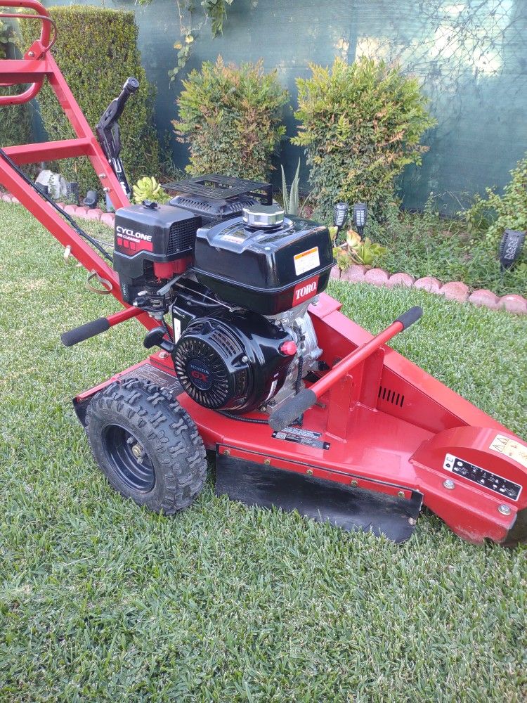 Toro SGR13 Commercial Stump Grinder for Sale in Paramount, CA OfferUp
