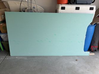 4ft X 8ft Drywall - Mold Proof - Small Piece Gone