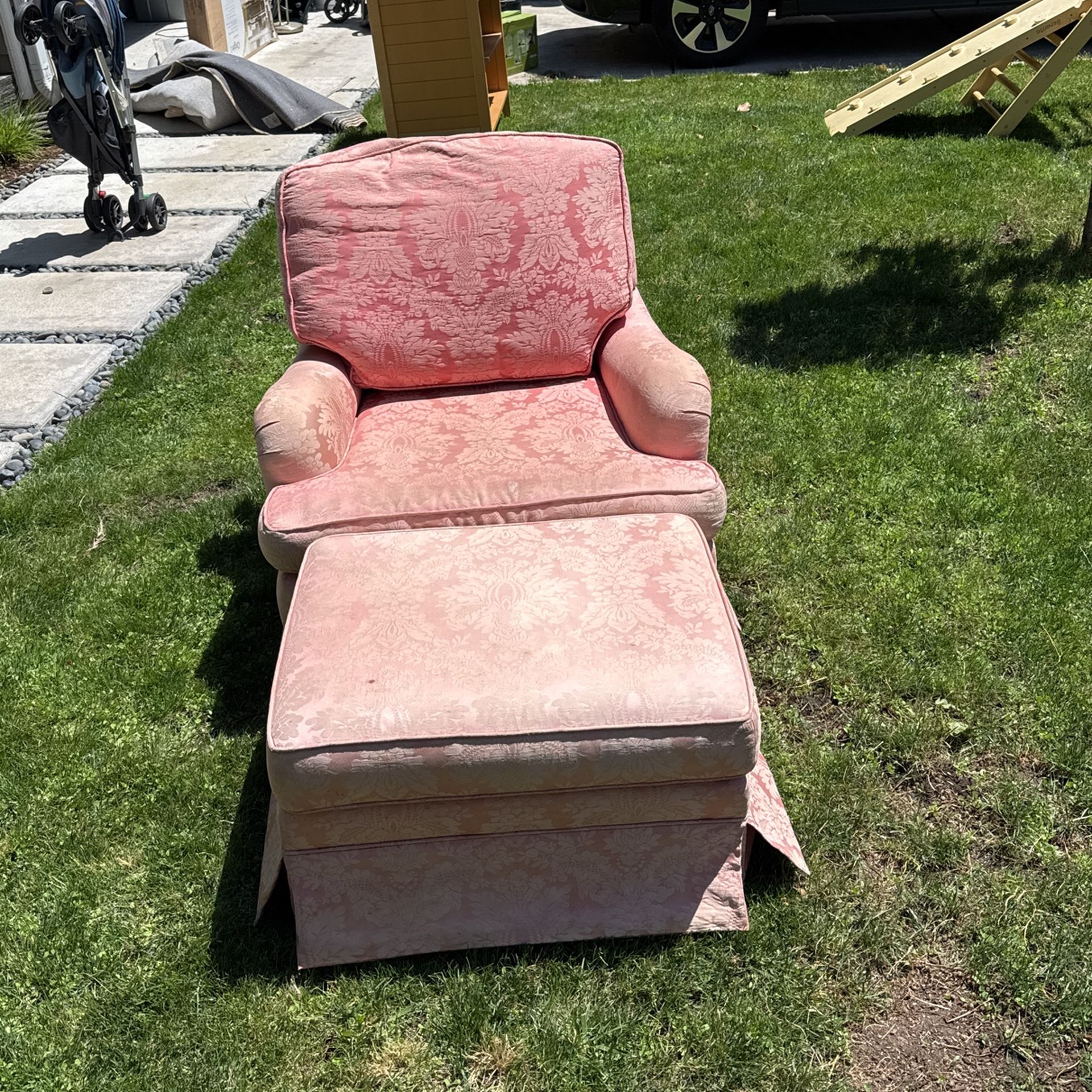 Pink Armchair With Ottoman