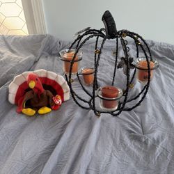 Fall And Halloween Decor Decorations Lot