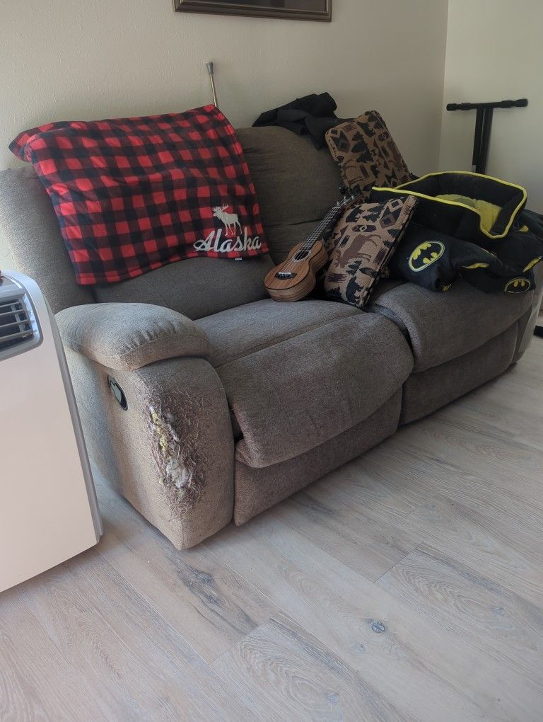 Free Couch