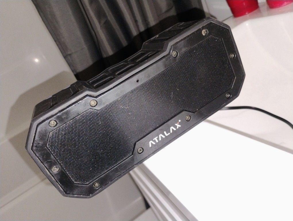 Atalax Waterproof Bluetooth Speaker